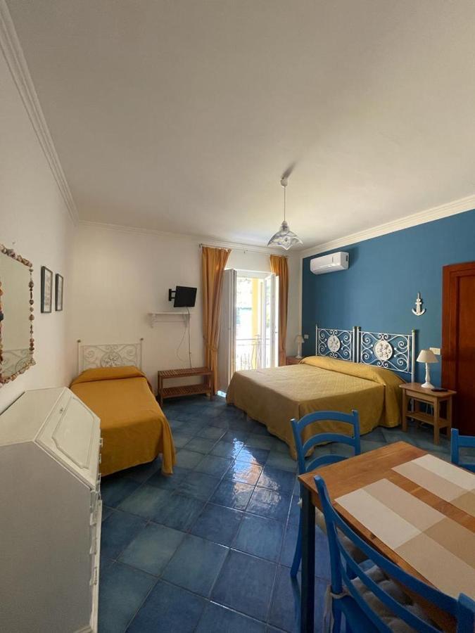 Ponza Inn- Casa Giovanna المظهر الخارجي الصورة