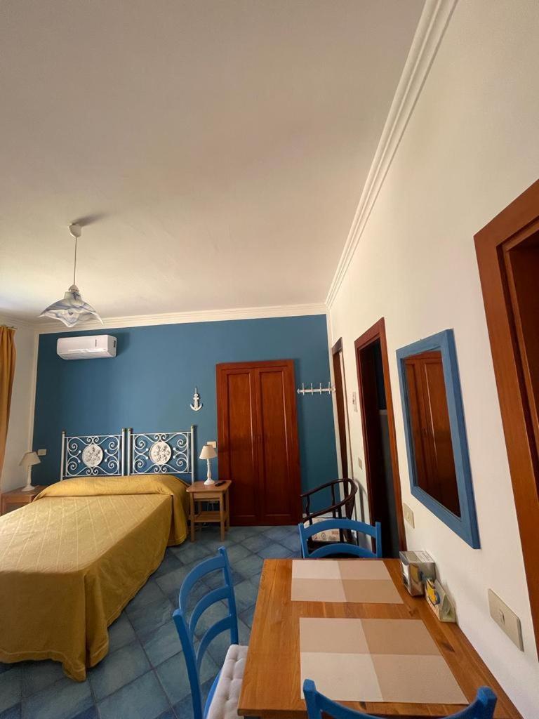 Ponza Inn- Casa Giovanna المظهر الخارجي الصورة