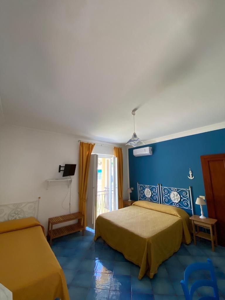 Ponza Inn- Casa Giovanna المظهر الخارجي الصورة